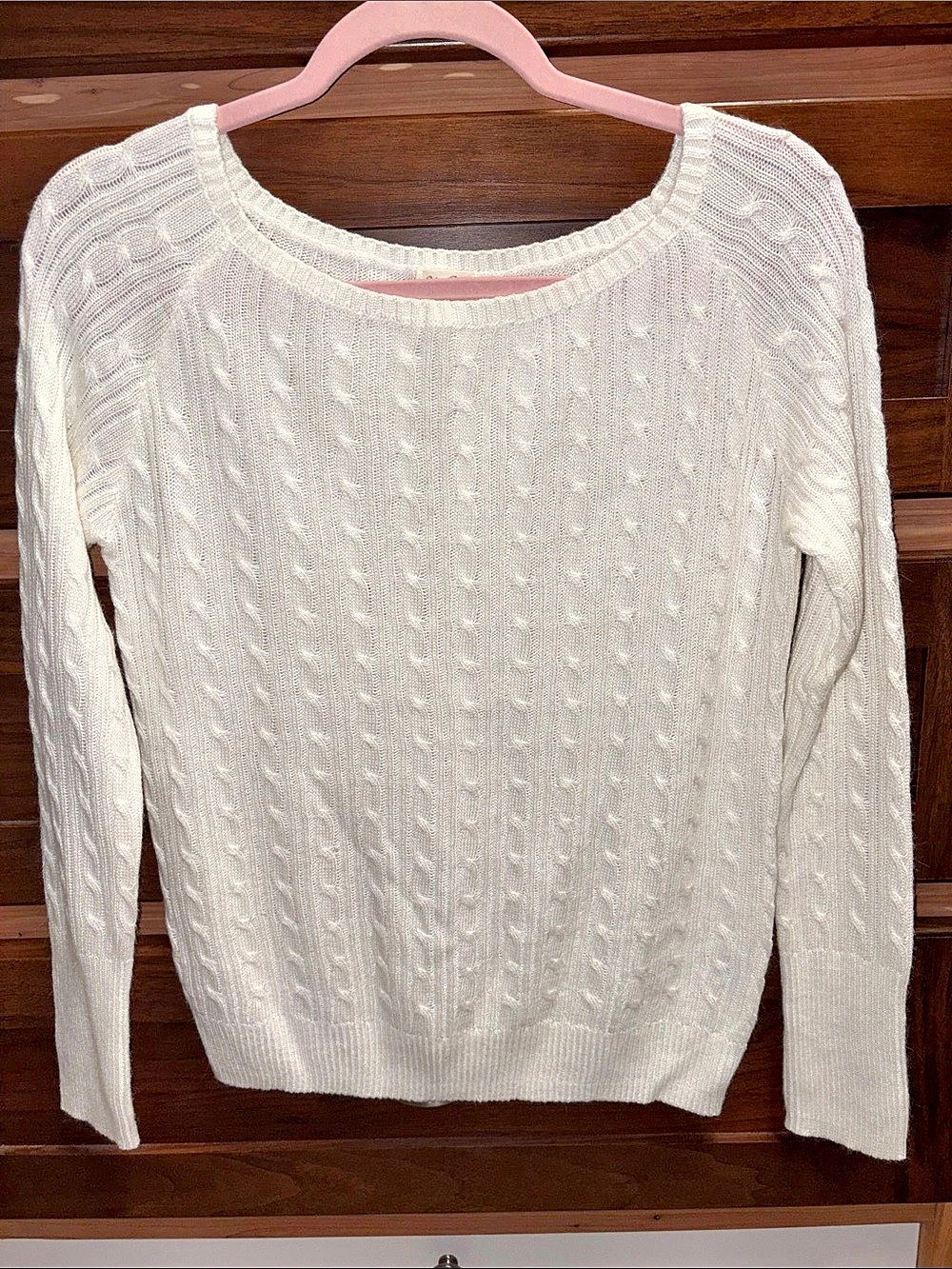 Brandy Melville NWOT White Cable Knit Sweater